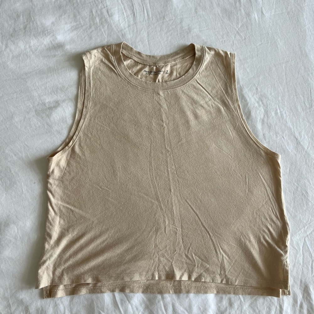 Abercrombie & Fitch top